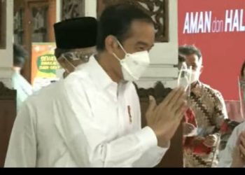 Ketua Umum MUI Jatim dan Sejumlah Kiai Sepuh Disuntik Vaksin AstraZeneca