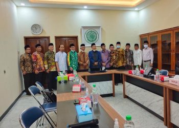 Silaturahmi dengan Pengurus Muhammadiyah Jatim, Kyai Mutawakkil sebut MUI Tenda Besar Umat Islam