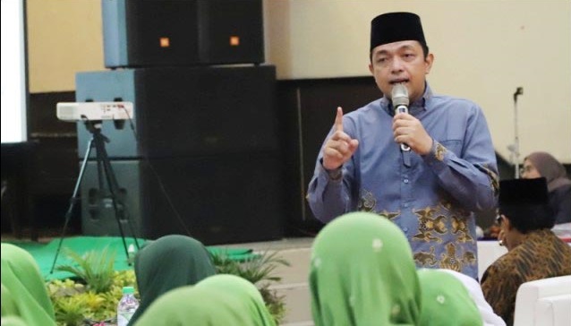 Turun ke Sampang, Gus Hans Gembleng Muslimat NU soal Bahaya Narkoba