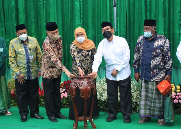 Gubernur Jatim Pancangkan Pembangunan Gedung Lima Tingkat Kantor MUI Jatim  KH M Hasan Mutawakkil: Ini Momentum Bersejarah