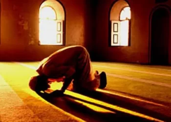 Shalat Kafarat di  Jum’at Akhir Bulan Ramadhan, Ini Hukumnya Menurut Kiai Ma’ruf Khozin
