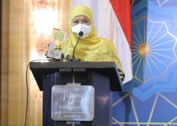 Buah Kerja Keras Gubernur Khofifah Galakkan Ekonomi Syariah, Jatim Berhasil Borong Tiga Penghargaan di Anugerah Adinata Syariah 2022