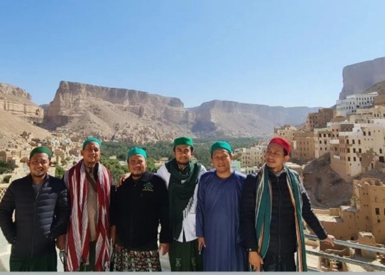 Puncak Beragama adalah Beramal dengan Ikhlas, Bukan Menang Debat