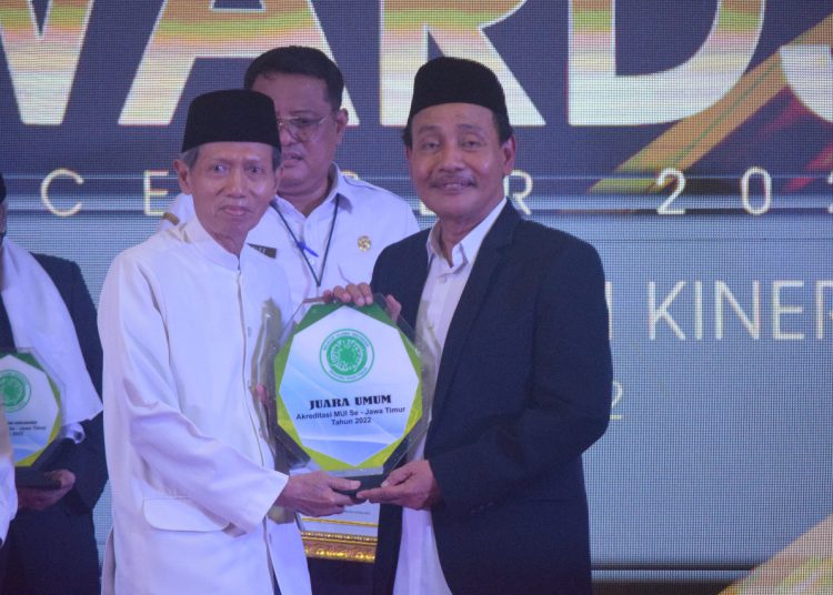 Evaluasi dan Anugerah Kinerja MUI se-Jawa Timur, Komitmen Tingkatkan Pelayanan Umat