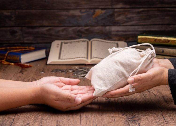 Niat Zakat Fitrah untuk Diri Sendiri dan Keluarga